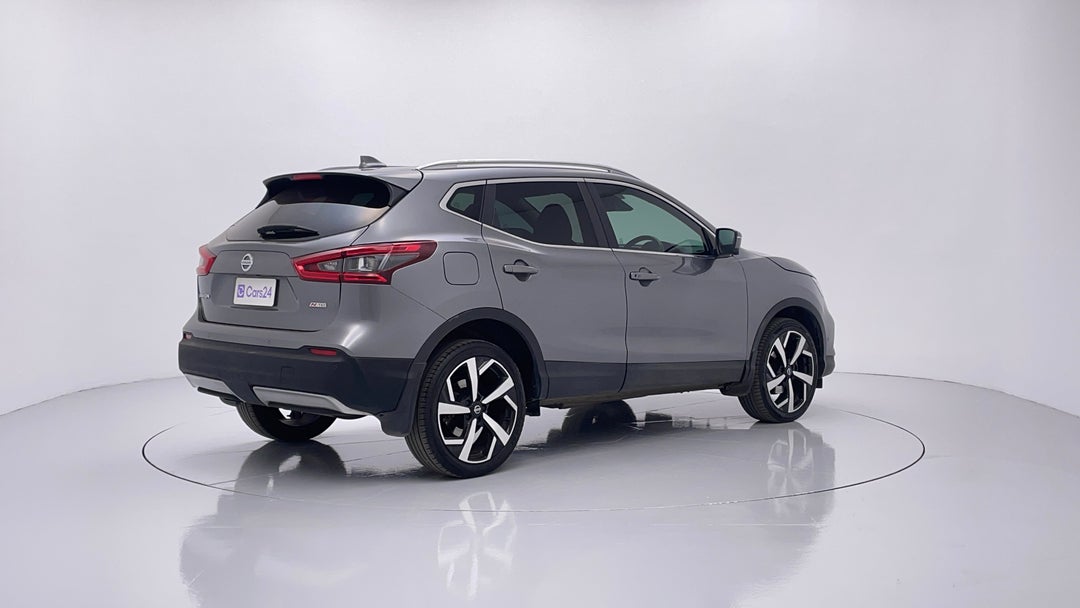 Right Back Diagonal (45- Degree) View