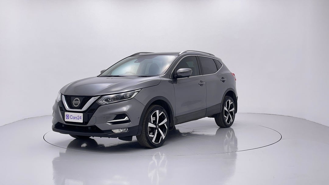 Left Front Diagonal (45- Degree) View