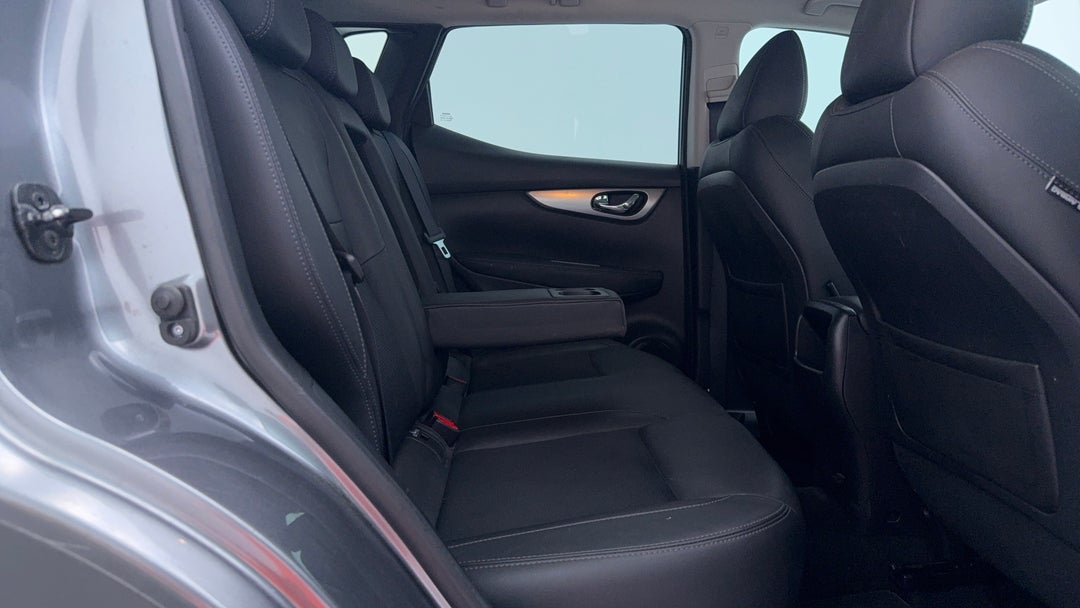 Right Side Rear Door Cabin View