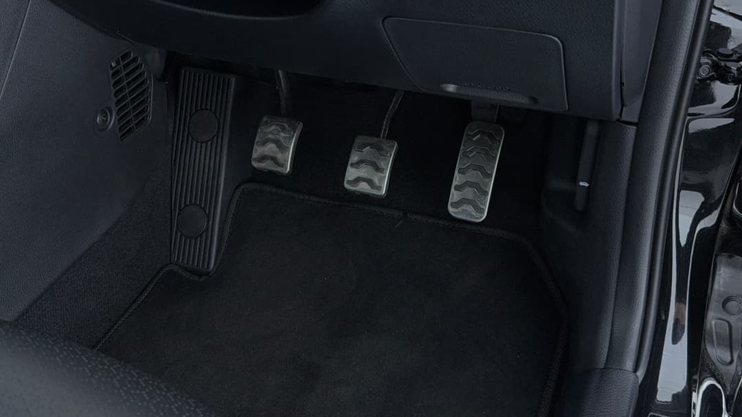2024 Kia Picanto Gt Line (pe2), Manual, 6582 km, Pedals and Footmat