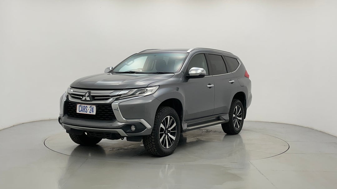 Left Front Diagonal (45- Degree) View