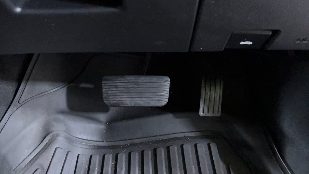 2020 Ford Ranger Xlt 3.2 (4x4), Automatic, 75543 km, Pedals and Footmat