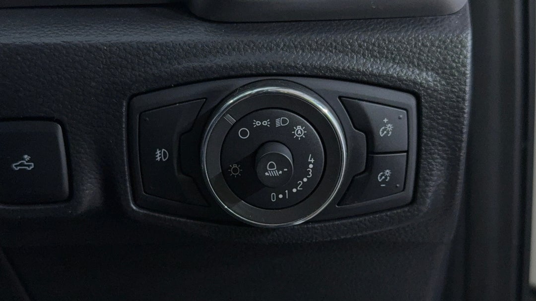 2020 Ford Ranger Xlt 3.2 (4x4), Automatic, 75543 km, Utility Switches/Buttons