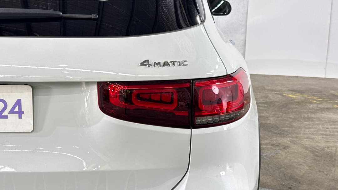 Badge (Boot Right Side)