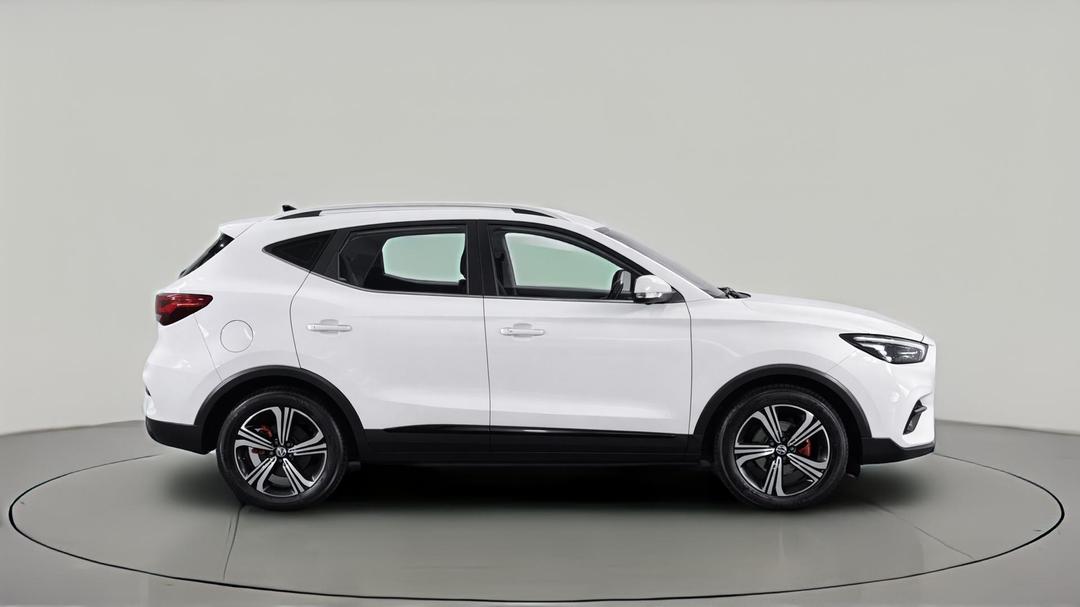 2021 MG Zst Essence, Automatic, 33251 km, Right Side View