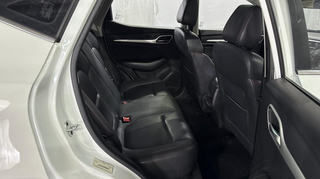 2021 MG Zst Essence, Automatic, 33251 km, Right Side Rear Door Cabin View