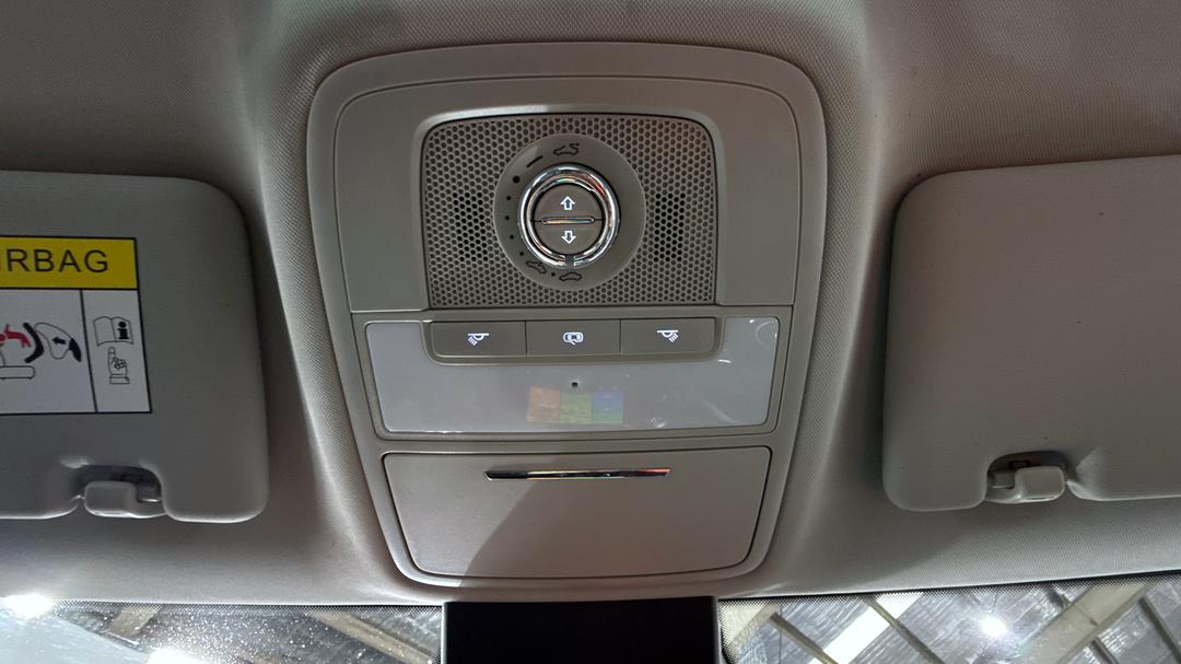 2021 MG Zst Essence, Automatic, 33251 km, On-Roof Controls/Sunglass holder