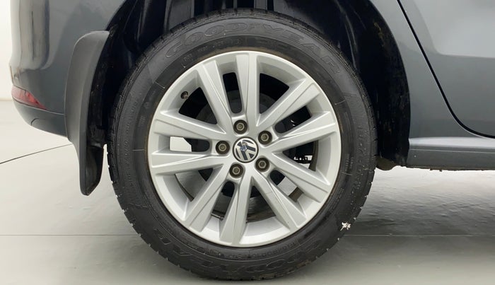 2017 Volkswagen Polo GT TSI 1.2 PETROL AT, Petrol, Automatic, 27,024 km, Right Rear Wheel
