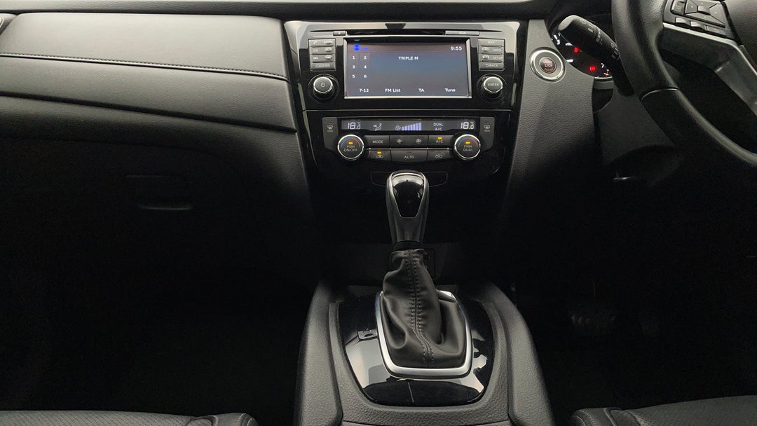 2020 Nissan X-trail St-l (4wd) (5yr), Automatic, 50232 km, Center Console