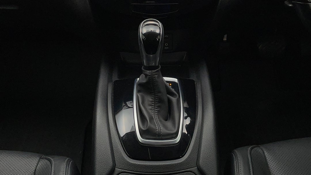 2020 Nissan X-trail St-l (4wd) (5yr), Automatic, 50232 km, Gear Lever 