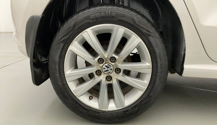2014 Volkswagen Polo GT TSI 1.2 PETROL AT, Petrol, Automatic, 42,479 km, Right Rear Wheel