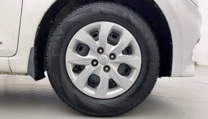 2014 Hyundai Elite i20 MAGNA 1.4 CRDI, Diesel, Manual, 82,697 km, Right Front Tyre