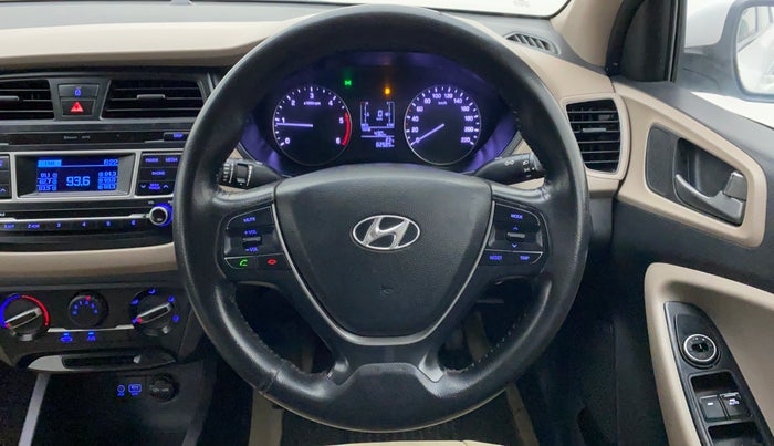 2014 Hyundai Elite i20 MAGNA 1.4 CRDI, Diesel, Manual, 82,697 km, Steering Wheel Close-up