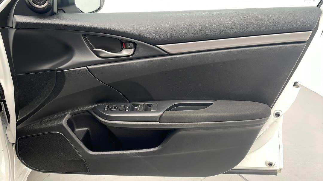 2018 Honda Civic Vti, Automatic, 79362 km, Speaker View