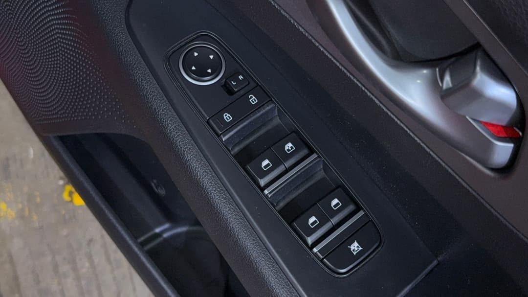 2019 Kia Cerato S, Automatic, 134434 km, Drivers Side Door Panel Controls