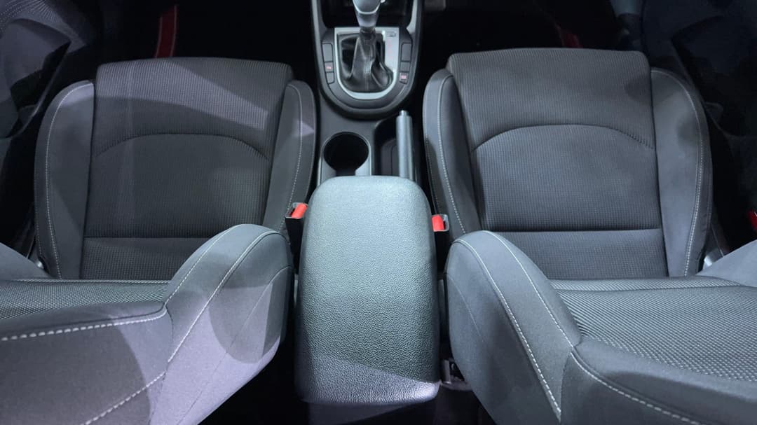 2019 Kia Cerato S, Automatic, 134434 km, Center Console