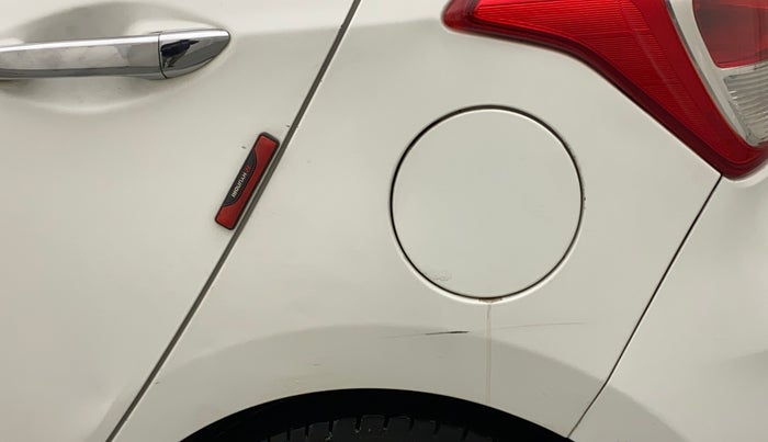2018 Hyundai Grand i10 ASTA 1.2 KAPPA VTVT, CNG, Manual, 86,808 km, Left quarter panel - Minor scratches