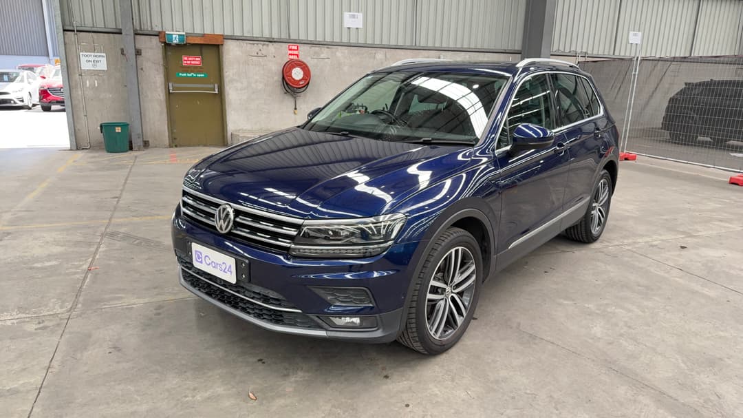2018 Volkswagen Tiguan 162 Tsi Highline, Automatic, 91403 km, Left Front Diagonal (45- Degree) View