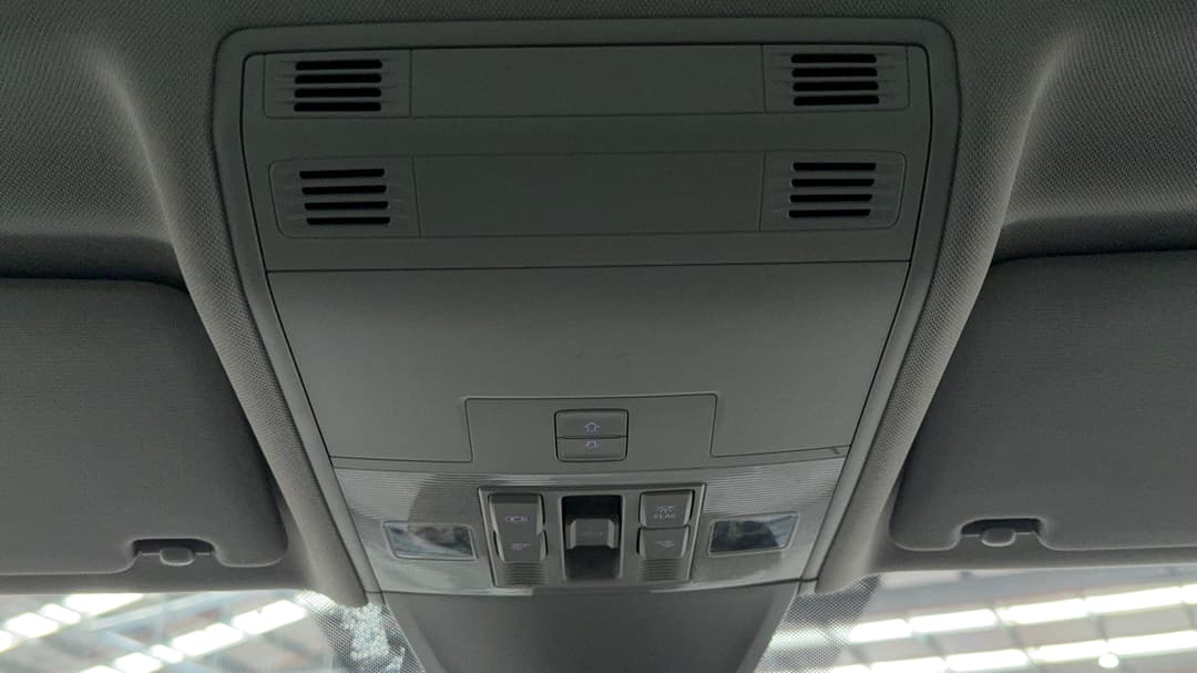 2018 Volkswagen Tiguan 162 Tsi Highline, Automatic, 91403 km, On-Roof Controls/Sunglass holder
