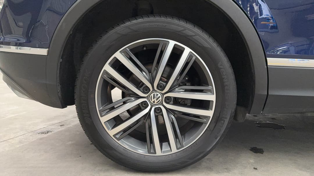 2018 Volkswagen Tiguan 162 Tsi Highline, Automatic, 91403 km, Right Rear Wheel