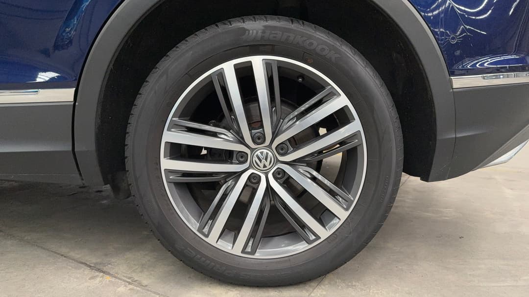 2018 Volkswagen Tiguan 162 Tsi Highline, Automatic, 91403 km, Left Rear Wheel