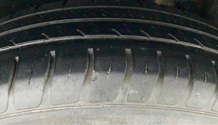 2019 Maruti Dzire VXI, Petrol, Manual, 32,436 km, Left Rear Tyre Tread