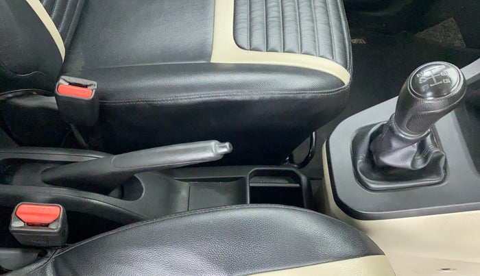 2019 Maruti New Wagon-R LXI CNG 1.0 L, CNG, Manual, 58,736 km, Gear Lever