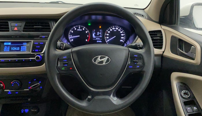 2015 Hyundai Elite i20 MAGNA 1.2, Petrol, Manual, 25,459 km, Steering Wheel Close Up