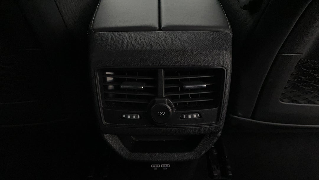 Rear A/C Vent