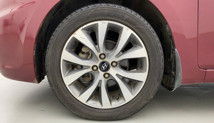 2014 Hyundai Verna FLUIDIC 1.6 VTVT SX AT, Petrol, Automatic, 79,210 km, Left Front Wheel