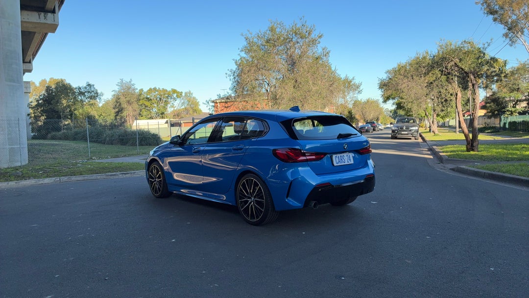 2020 BMW 1 18i M Sport, Automatic, 30322 km, Left Back Diagonal (45- Degree) View