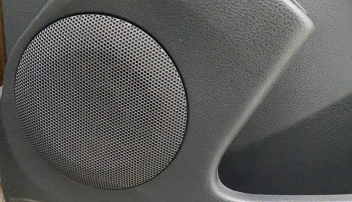 2013 Renault Duster 85 PS RXL, Diesel, Manual, 66,084 km, Speaker