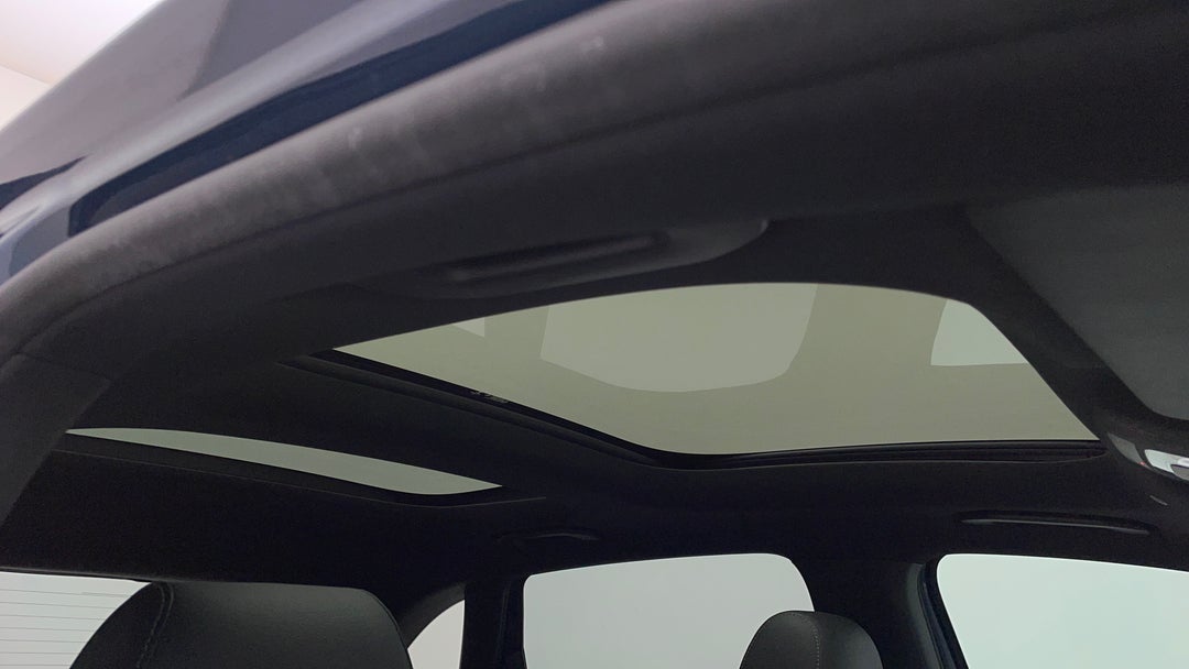 Interior Sunroof/Moonroof