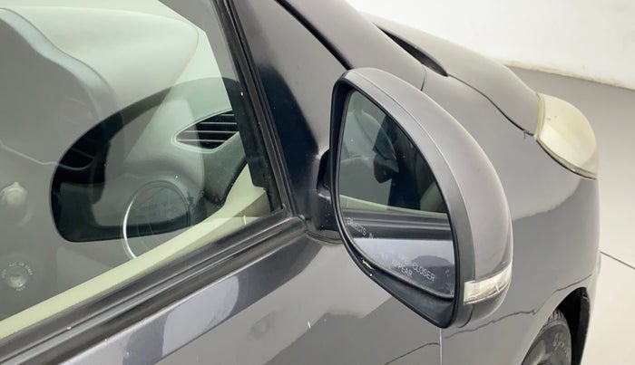 2011 Hyundai i10 MAGNA 1.2, Petrol, Manual, 49,759 km, Right rear-view mirror - Mirror motor not working