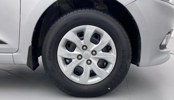 2014 Hyundai Elite i20 SPORTZ 1.2, Petrol, Manual, 61,665 km, Right Front Wheel