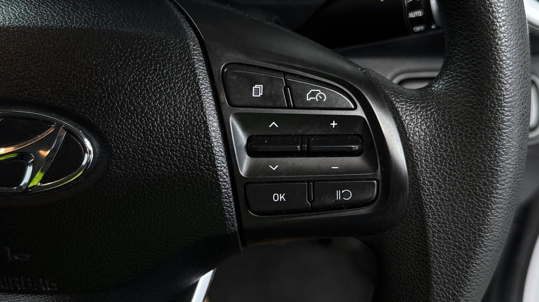 2025 Hyundai Venue Venue, Automatic, 26493 km, Cruise Control