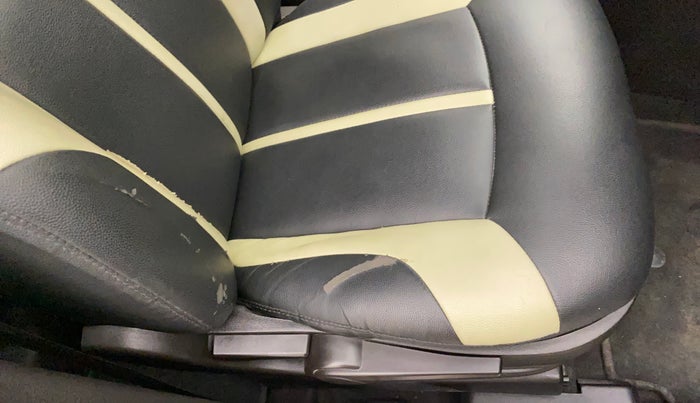 2016 Tata Zest XT PETROL, Petrol, Manual, 82,161 km, Driver seat - Cover slightly torn