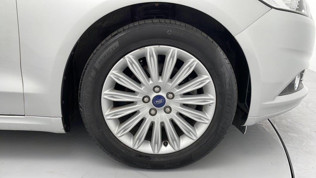 2016 Ford Mondeo Trend Tdci, Automatic, 109276 km, Right Front Wheel