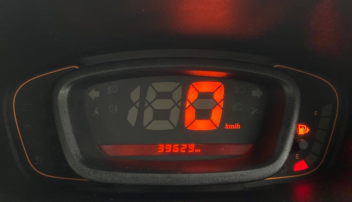 2016 Renault Kwid RXT Opt, Petrol, Manual, 39,669 km, Odometer Image