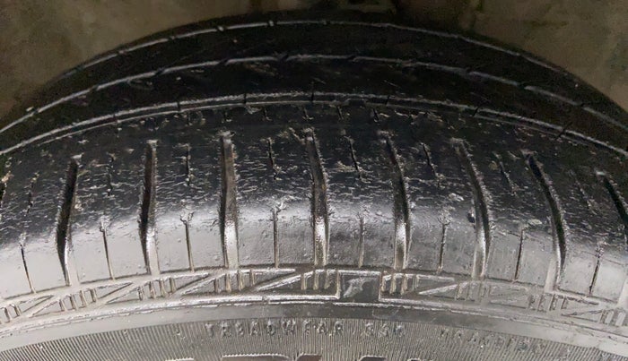 2011 Hyundai i20 ASTA 1.2, Petrol, Manual, 91,671 km, Right Front Tyre Tread