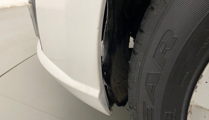 2017 Skoda Rapid AMBITION 1.5 TDI, Diesel, Manual, 1,23,383 km, Left fender - Lining loose