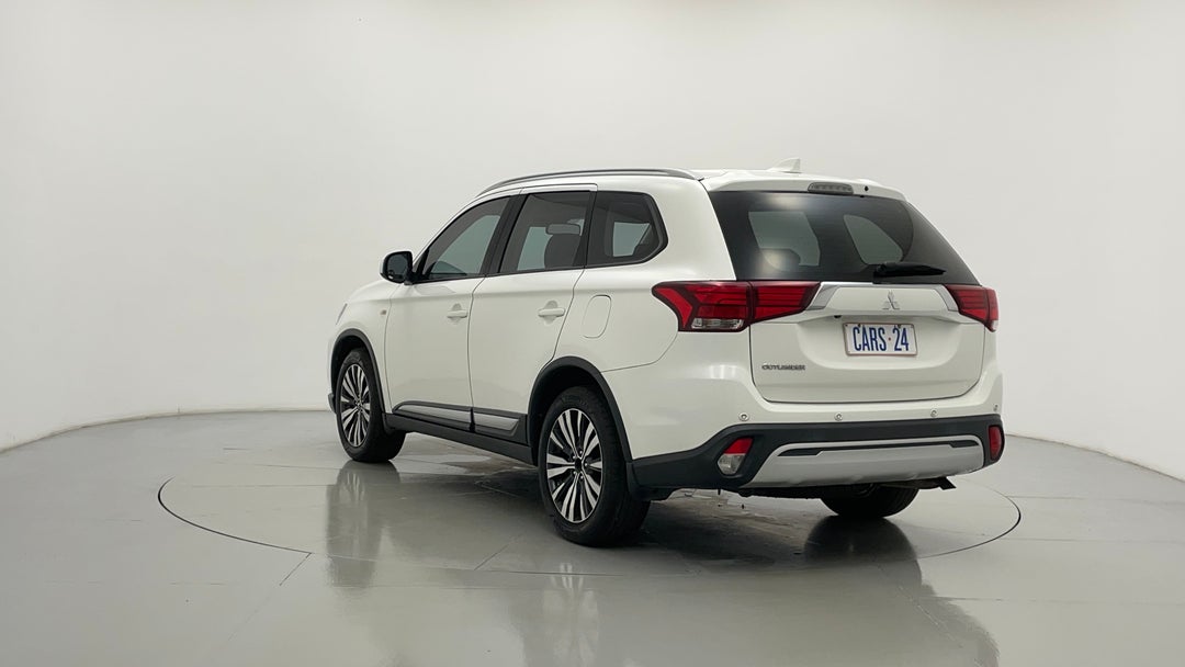 Left Back Diagonal (45- Degree) View