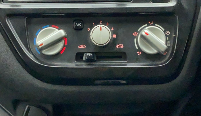 2017 Datsun Redi Go S 1.0, Petrol, Manual, 79,262 km, Dashboard - Air Re-circulation knob is not working