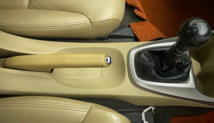 2010 Honda City 1.5L I-VTEC V MT, Petrol, Manual, 60,561 km, Gear Lever