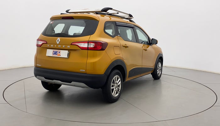 2020 Renault TRIBER RXT, Petrol, Manual, 61,207 km, Right Back Diagonal