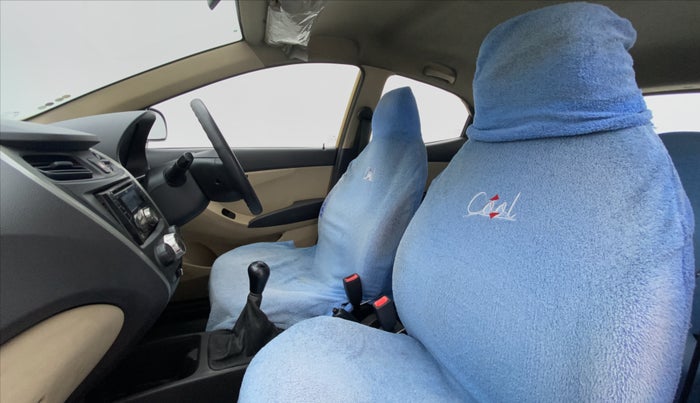 2014 Hyundai Eon ERA PLUS, Petrol, Manual, 52,981 km, Right Side Front Door Cabin