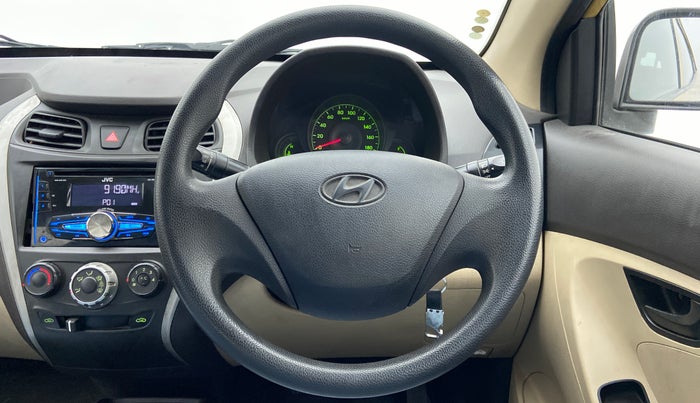 2014 Hyundai Eon ERA PLUS, Petrol, Manual, 52,981 km, Steering Wheel Close Up