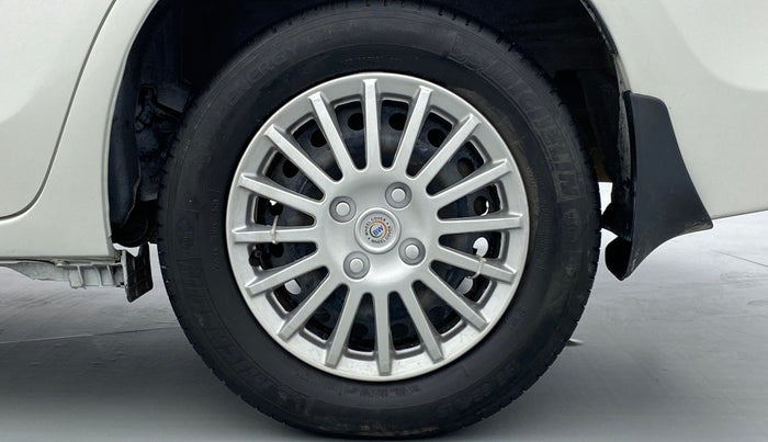 2015 Toyota Corolla Altis D 4D J, Diesel, Manual, 82,675 km, Left Rear Wheel