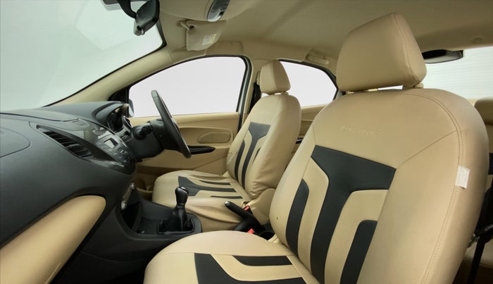 2016 Ford Figo Aspire 1.5 TITANIUM DIESEL, Diesel, Manual, 77,647 km, Right Side Front Door Cabin