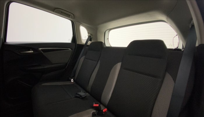 2017 Honda WR-V 1.2L I-VTEC VX MT, Petrol, Manual, 31,568 km, Right Side Rear Door Cabin